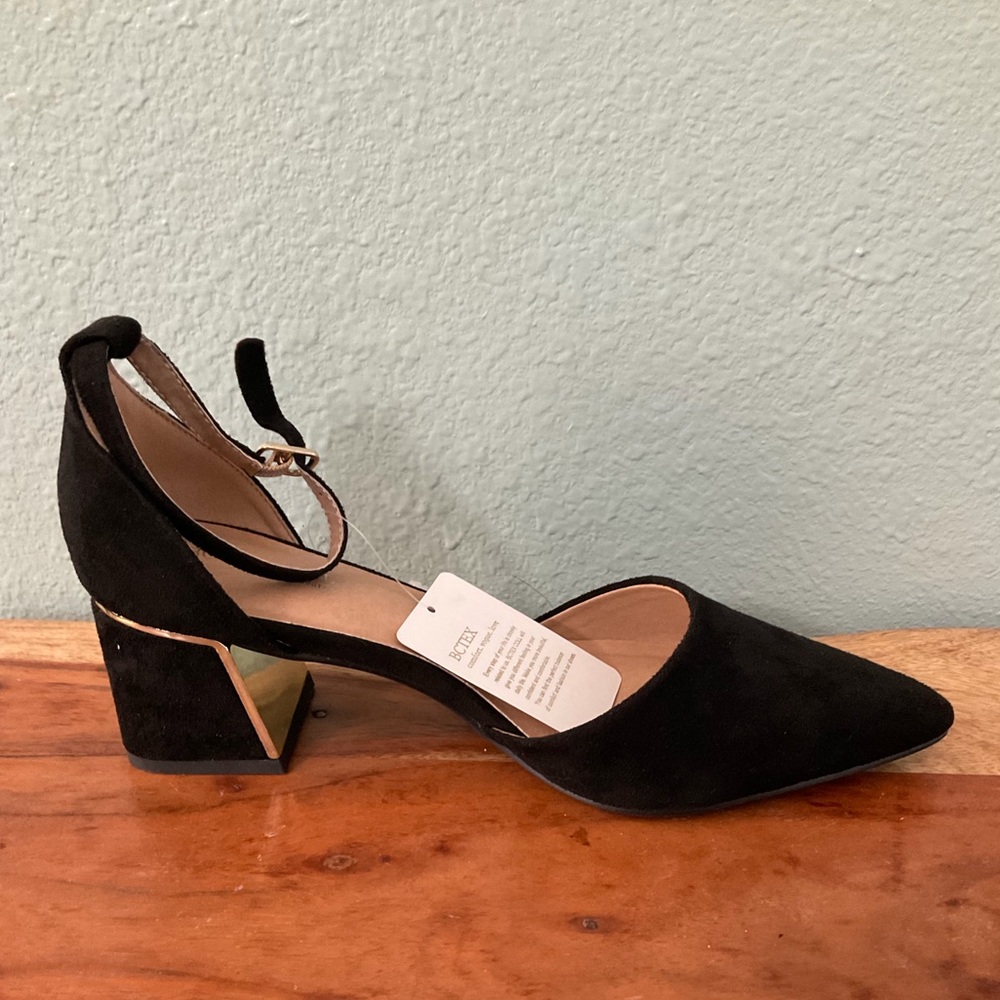 Black Women's Shoes with Gold Trim